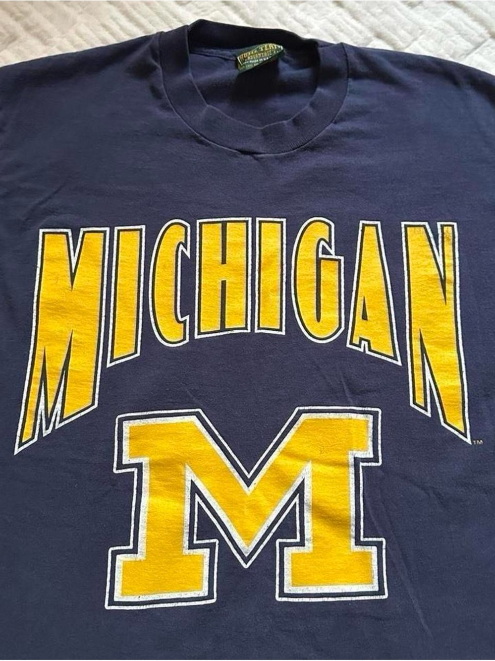 Vintage 1990s Michigan Graphic Crewneck Tee - Navy and Yellow L